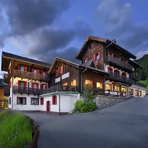 Teola Hotel